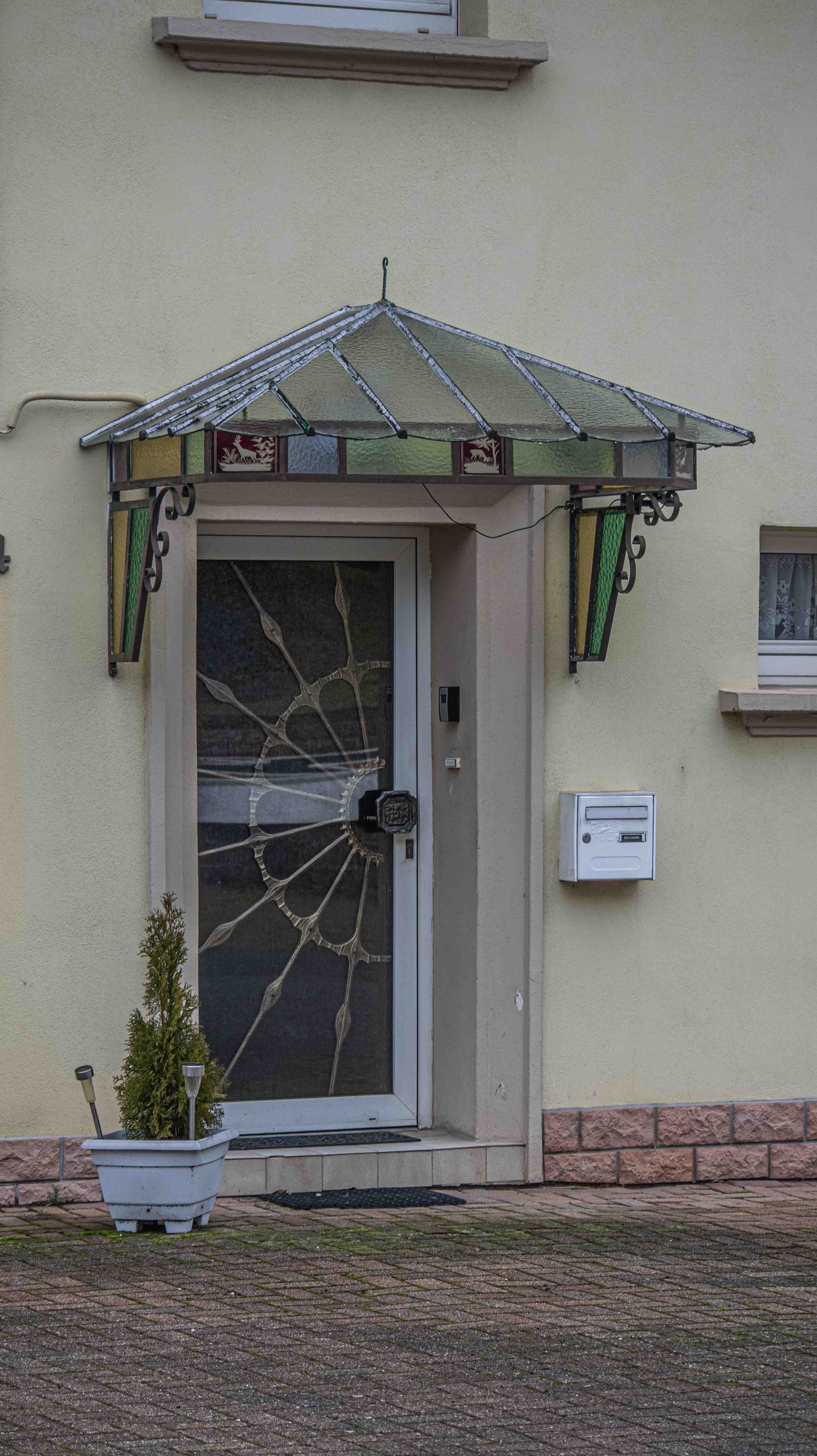 WALDHOUSE_02.jpg